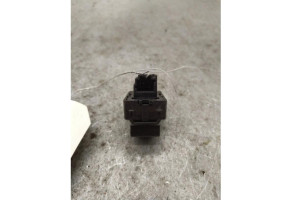 Interrupteur de leve vitre arriere droit RENAULT CLIO 5 Photo n°2