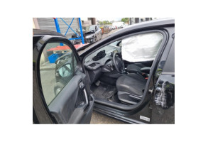Attache ceinture arriere gauche PEUGEOT 208 1 Photo n°3