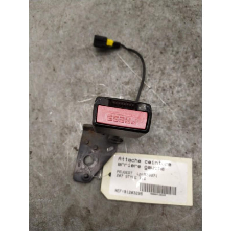 Attache ceinture arriere gauche PEUGEOT 207
