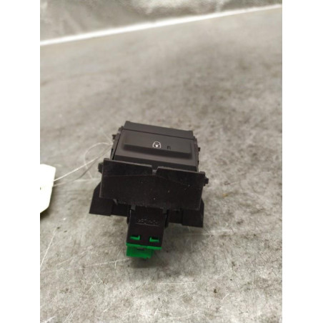 Bouton de warning PEUGEOT 508 2