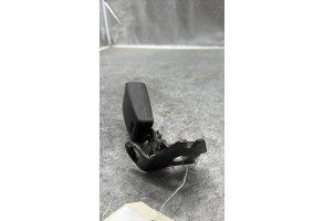 Attache ceinture arriere gauche FORD FIESTA 6 Photo n°6