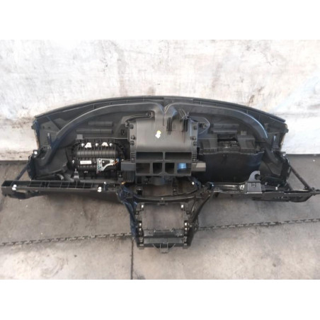 Tableau de bord PEUGEOT 308 2