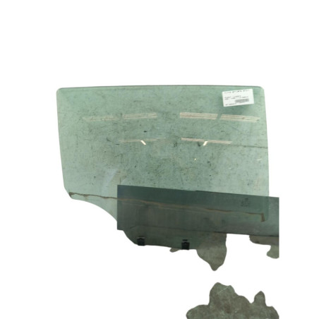 Vitre arriere droit PEUGEOT 2008 1
