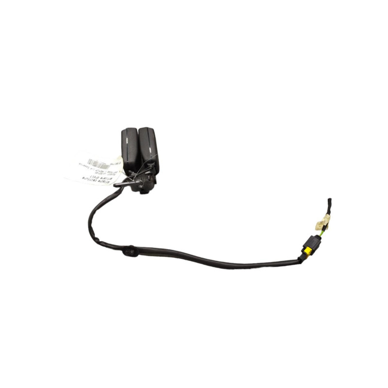 Attache ceinture arriere droit PEUGEOT 207 Photo n°1