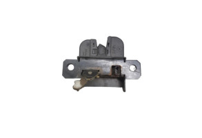Serrure de hayon VOLKSWAGEN GOLF 4 Photo n°3