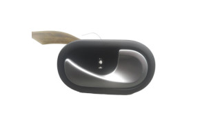 Poignee interieur arriere droit RENAULT CLIO 3 Photo n°2