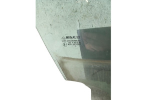 Vitre avant droit RENAULT CLIO 3 Photo n°1