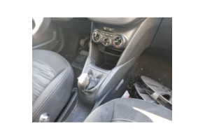 Poignee porte arriere gauche PEUGEOT 208 1 Photo n°14