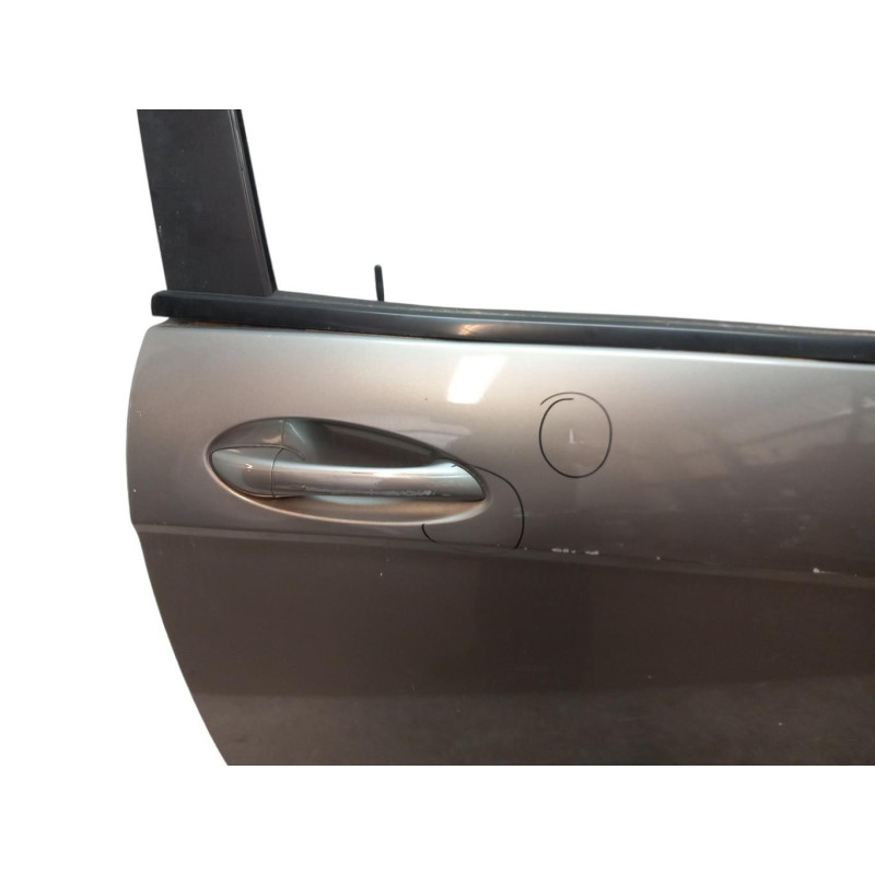 Porte avant droit MERCEDES CLASSE A 169 Photo n°1