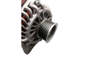 Alternateur NISSAN JUKE 1 Photo n°4