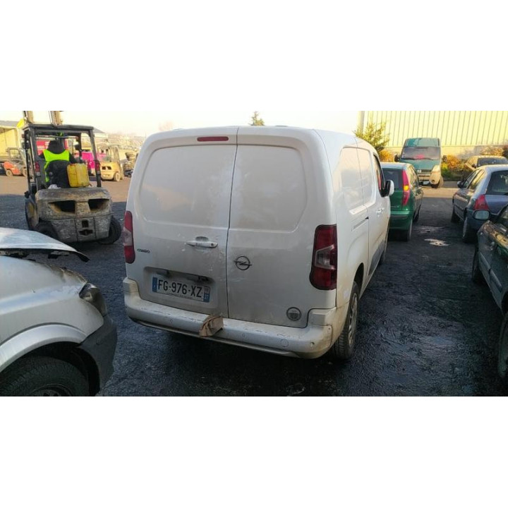 Compresseur clim OPEL COMBO E Photo n°10