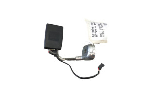 Attache ceinture arriere gauche BMW SERIE 5 F10 Photo n°1