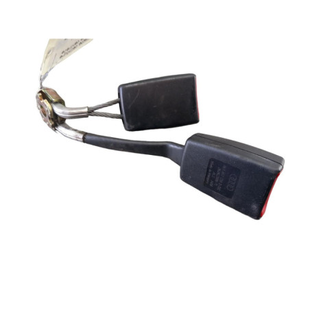 Attache ceinture arriere centrale AUDI A4 2