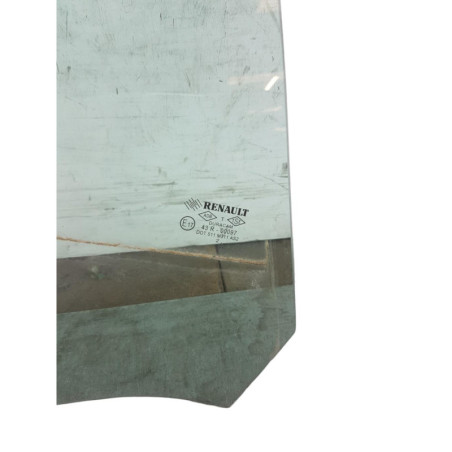 Vitre arriere droit RENAULT CLIO 4
