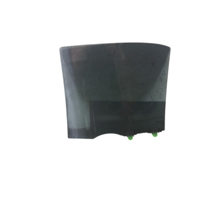 Vitre arriere droit TOYOTA YARIS CROSS
