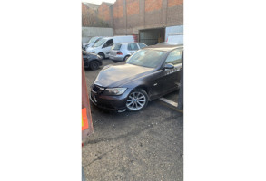 Poignee porte avant droit BMW SERIE 3 E90 Photo n°10