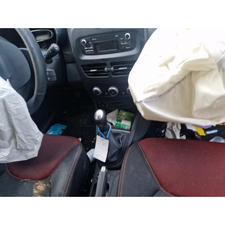 Feu arriere principal gauche (feux) RENAULT CLIO 4 Photo n°5