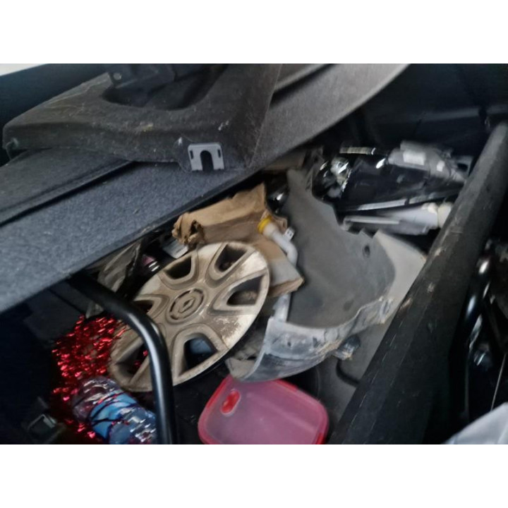 Feu arriere principal gauche (feux) RENAULT CLIO 4 Photo n°17