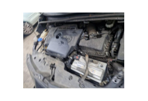 Interrupteur de leve vitre arriere droit TOYOTA VERSO Photo n°11