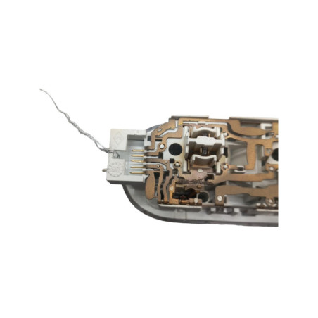 Eclairage de plafonnier NISSAN QASHQAI 1