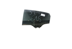 Vitre arriere gauche HONDA CIVIC 10 Photo n°1