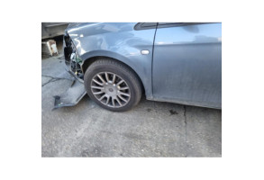 Feu arriere principal gauche (feux) FIAT BRAVO 2 Photo n°8
