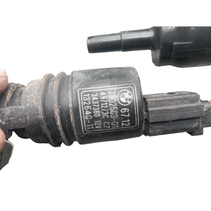 Pompe lave glace avant BMW SERIE 1 F20 Photo n°1