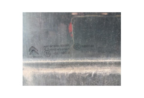 Vitre arriere gauche CITROEN C4 PICASSO 2 Photo n°2