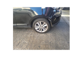 Becquet RENAULT MEGANE 3 Photo n°7
