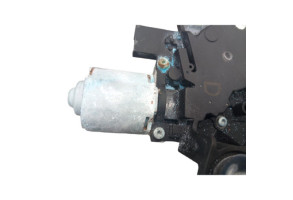 Moteur essuie glace arriere PEUGEOT 208 2 Photo n°3