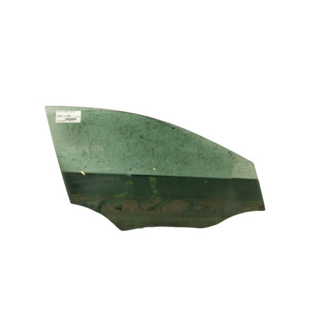 Vitre avant droit MERCEDES CLASSE A 176