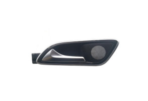 Poignee interieur arriere gauche MERCEDES CLASSE A 176 Photo n°2