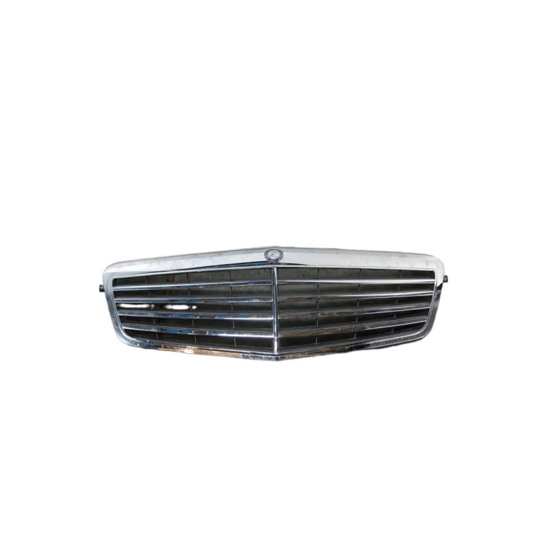 Calandre MERCEDES CLASSE E 212 Photo n°1