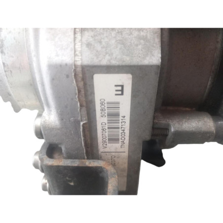Pompe de direction PEUGEOT 3008 1
