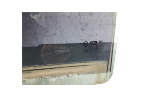 Vitre arriere gauche OPEL ANTARA Photo n°1