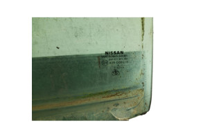 Vitre avant gauche NISSAN PATHFINDER 2 Photo n°2