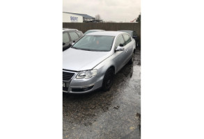 Optique avant principal droit (feux)(phare) VOLKSWAGEN PASSAT 5 Photo n°8
