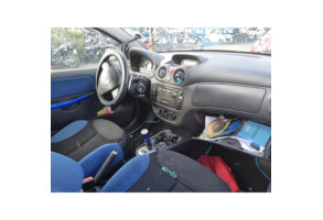 Becquet CITROEN C2 Photo n°14