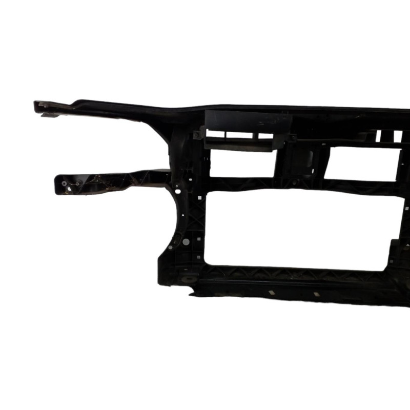 Armature avant, Masque avant VOLKSWAGEN PASSAT 5 Photo n°1