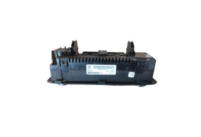 Commande chauffage VOLKSWAGEN POLO 5 Photo n°1