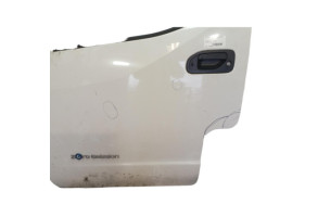 Porte avant gauche NISSAN NV200 Photo n°1