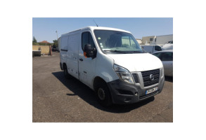 Vitre avant gauche NISSAN NV400 Photo n°6