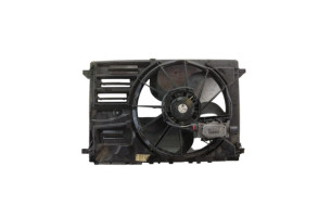 Moto ventilateur radiateur VOLVO V 40 2 Photo n°4