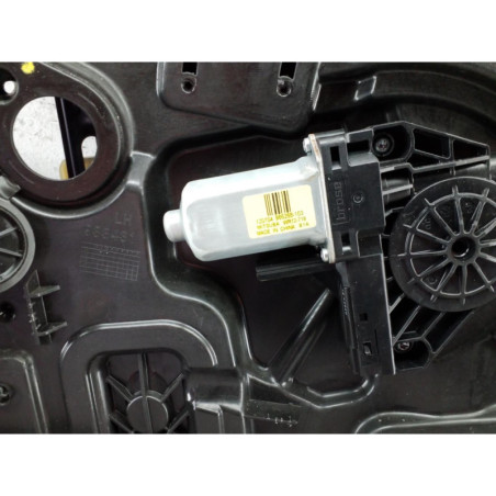 Leve vitre electrique avant gauche VOLVO V 40 2