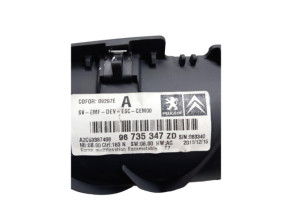 Ecran GPS PEUGEOT 308 1 SW Photo n°1