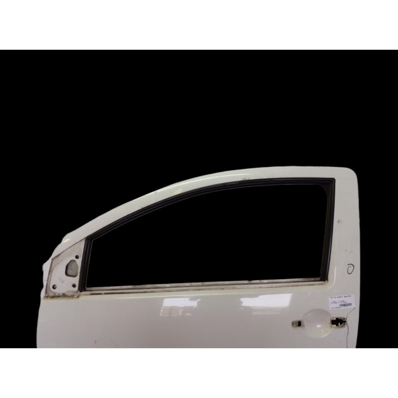 Porte avant gauche CITROEN C2 Photo n°1