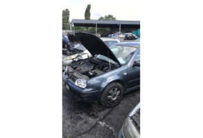 Pare choc arriere VOLKSWAGEN GOLF 4 Photo n°19