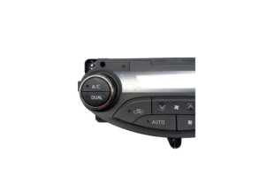 Commande chauffage TOYOTA YARIS 3 Photo n°5