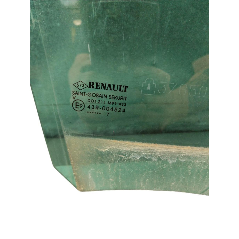 Vitre arriere droit RENAULT MODUS Photo n°1