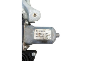 Leve vitre electrique arriere gauche TOYOTA COROLLA VERSO 2 Photo n°1